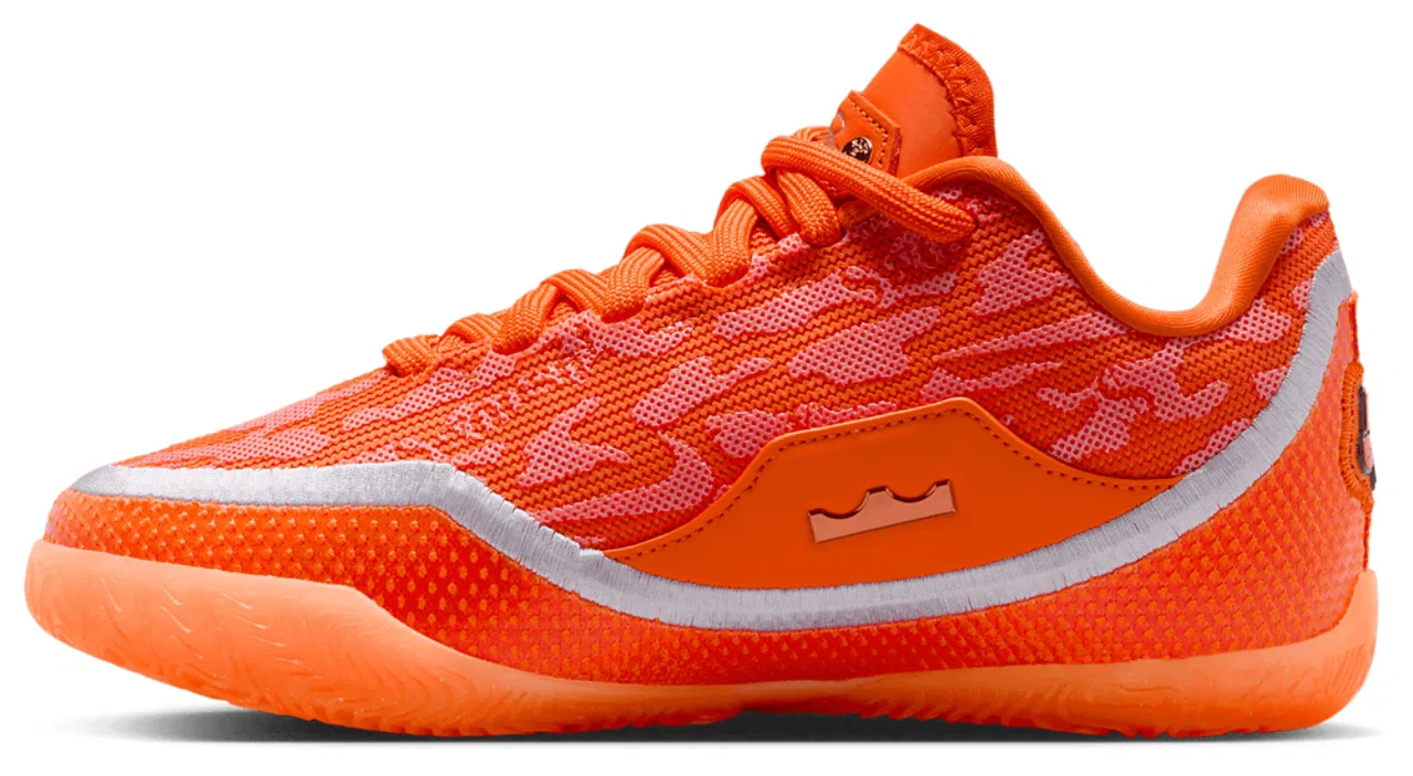 Кроссовки для мальчиков LeBron XXIII Nike, цвет Orange/Wolf Grey — фото 2