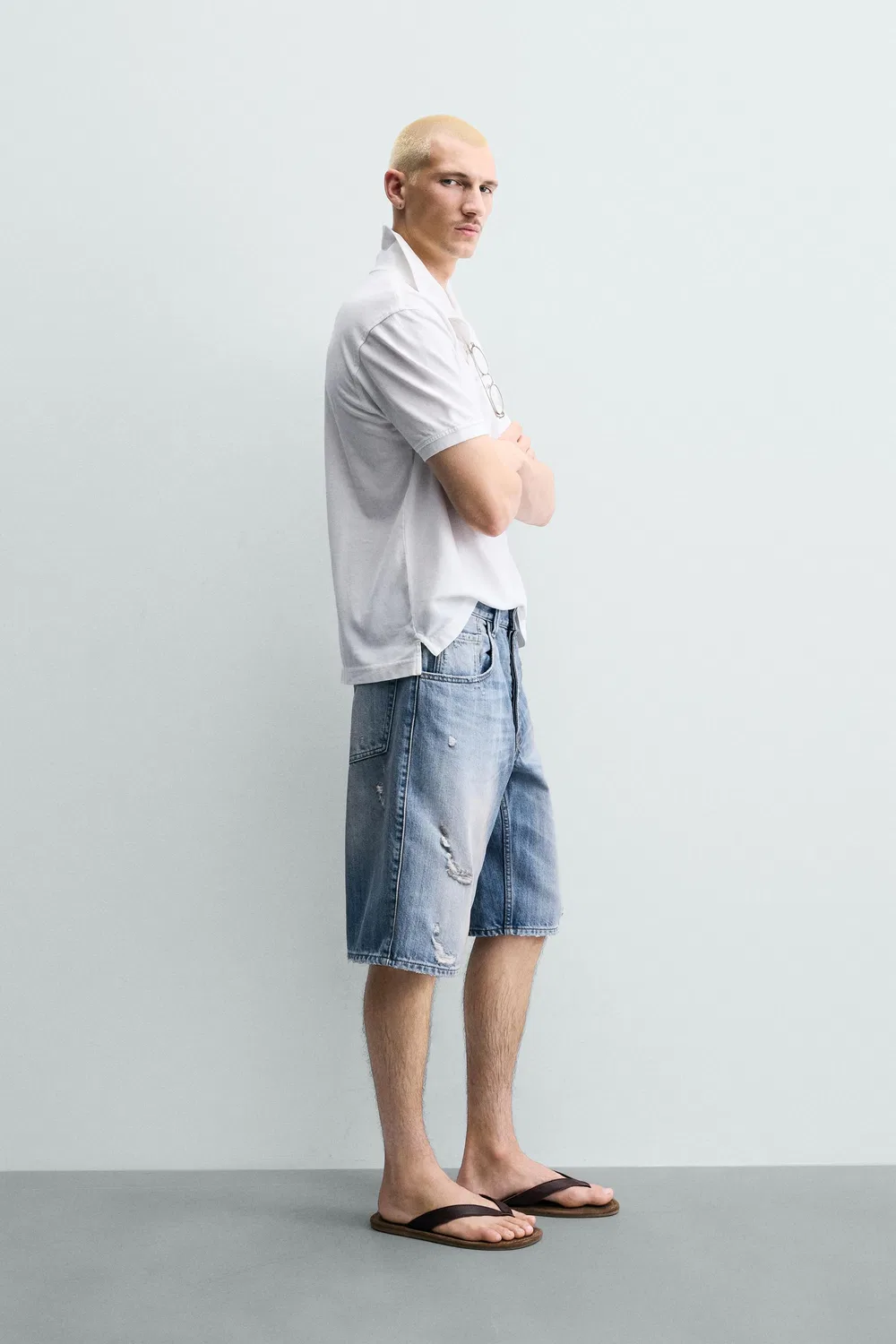 Рваные джинсы-бермуды свободного кроя ZARA, Mid-blue — фото 4