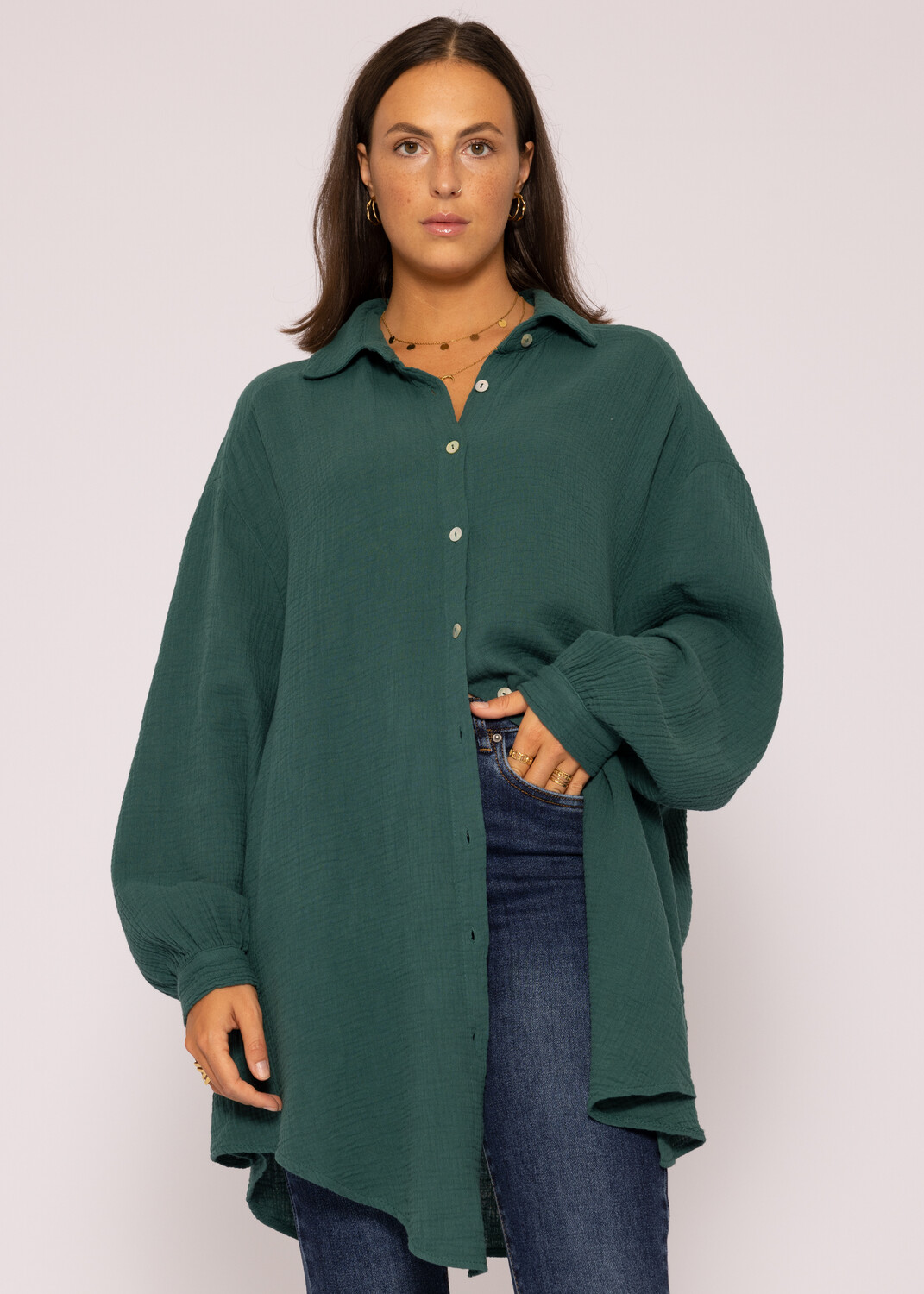 

Блуза SASSYCLASSY Ultra Oversize Musselin nhemd lange Variante, темно-зеленый