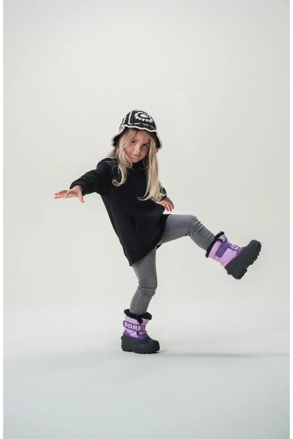 Детские ботинки утепленные водонепроницаемые Snow Commander SOREL, Gumdrop/Purple Violet — фото 2