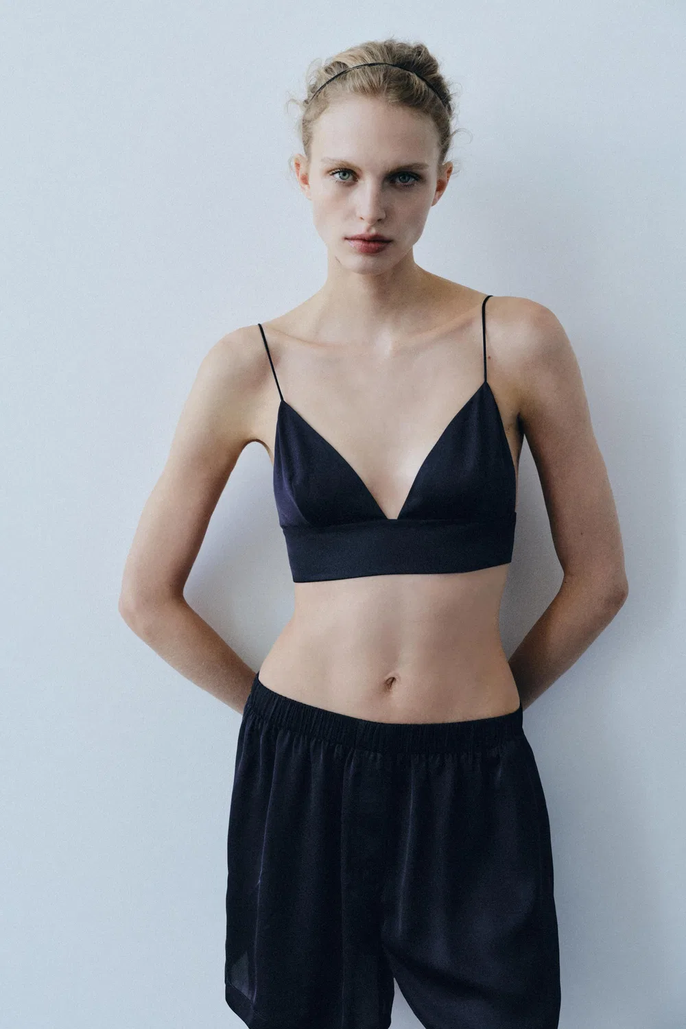 Однотонные атласные шорты ZARA, Midnight blue