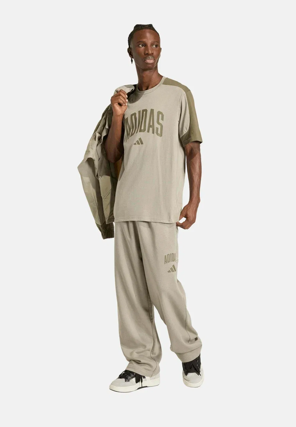 Camiseta de manga corta Collegiate - футболка с принтом Adidas Performance, Silver Pebble — фото 2