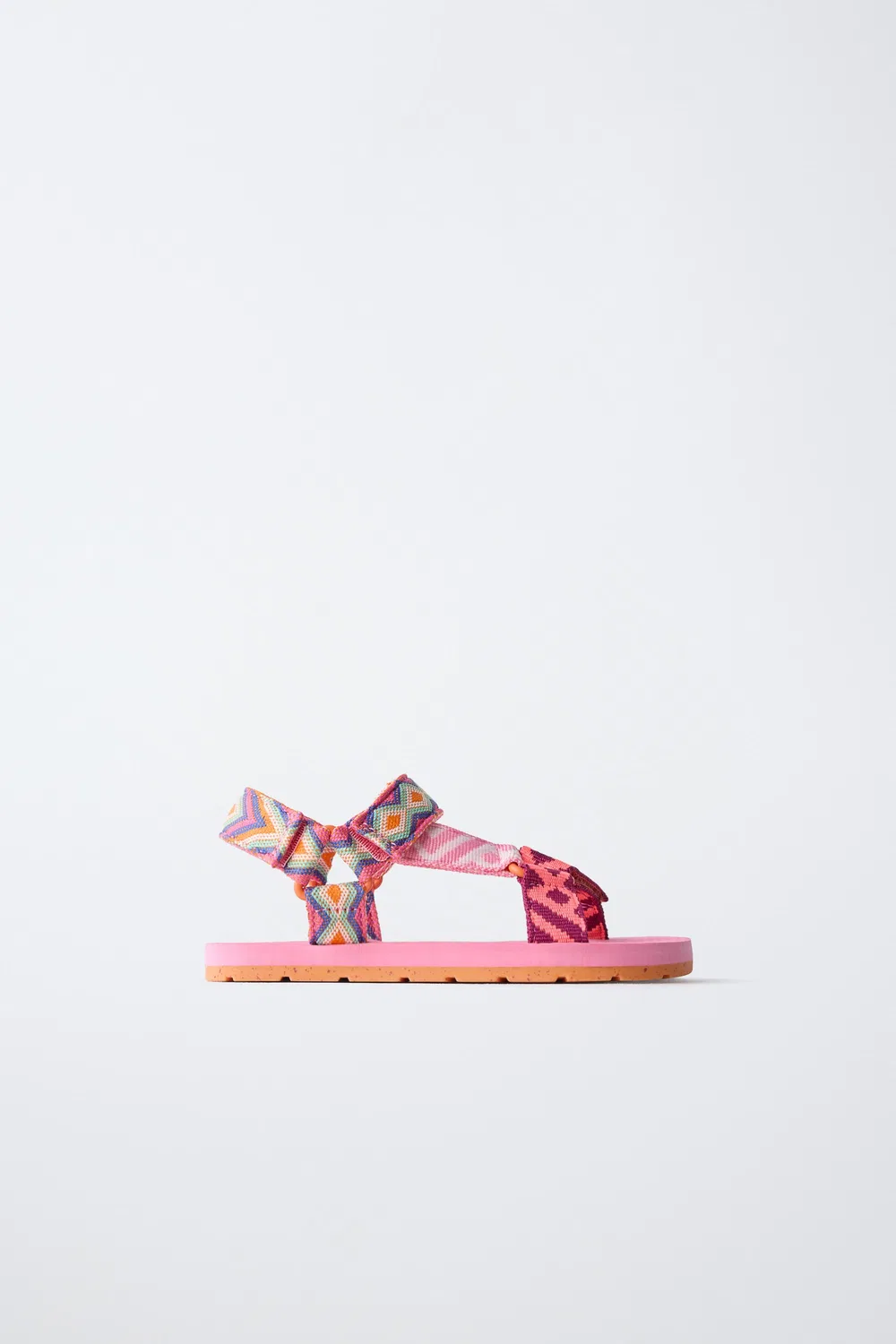 Сандалии с вышивкой ZARA, Fuchsia