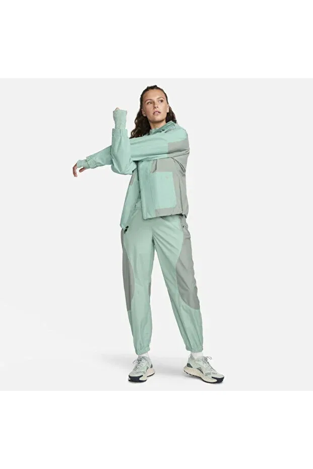 Женский плащ с длинным рукавом Trail Grtx Infinium Nike, Turquoise — фото 3