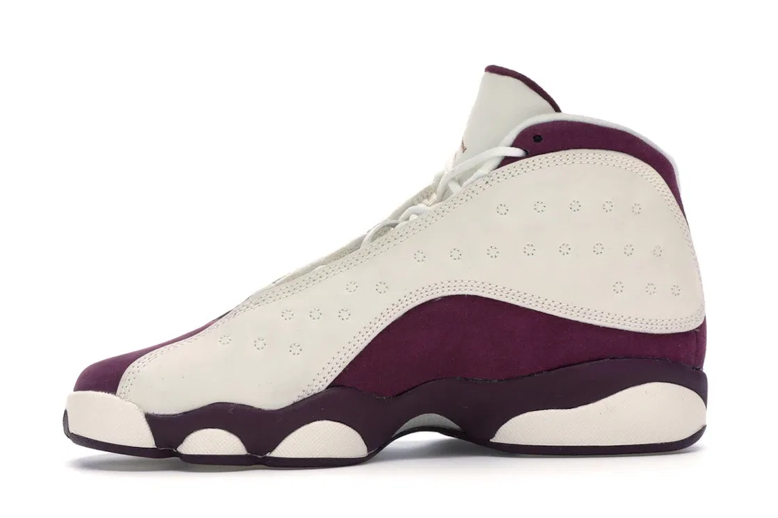 Детские кроссовки Lifestyle с принтом Jordan 13 Retro Bordeaux Jordan, Sail/Metallic Red Bronze-Bordeaux — фото 3