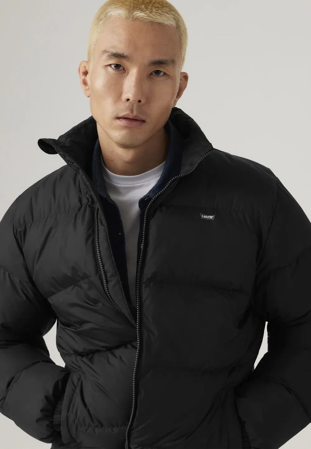 Короткая пуховая куртка Piedmont - зимняя куртка Levi'S, Jet Black — фото 3