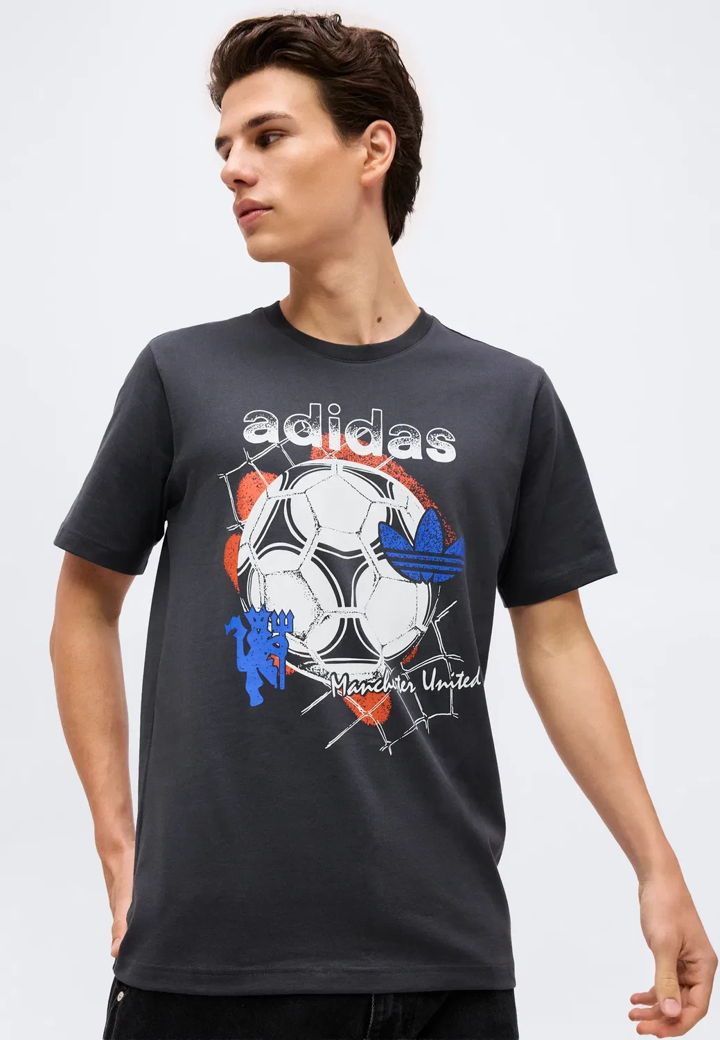 Футболка с графическим принтом "Манчестер Юнайтед" Adidas Originals, Carbon — фото 4