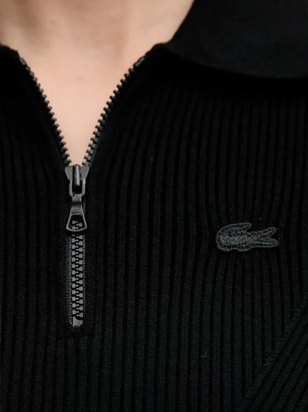 Рубашка поло на молнии Lacoste, черный — фото 4