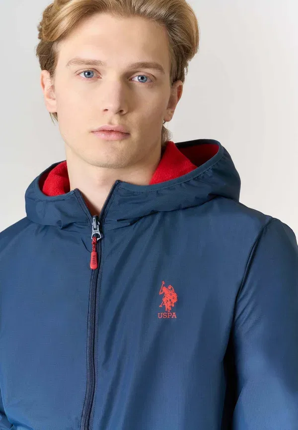 Куртка с капюшоном, 100% полиэстер, Reversible, U.S. Polo Assn., синий/красный — фото 4