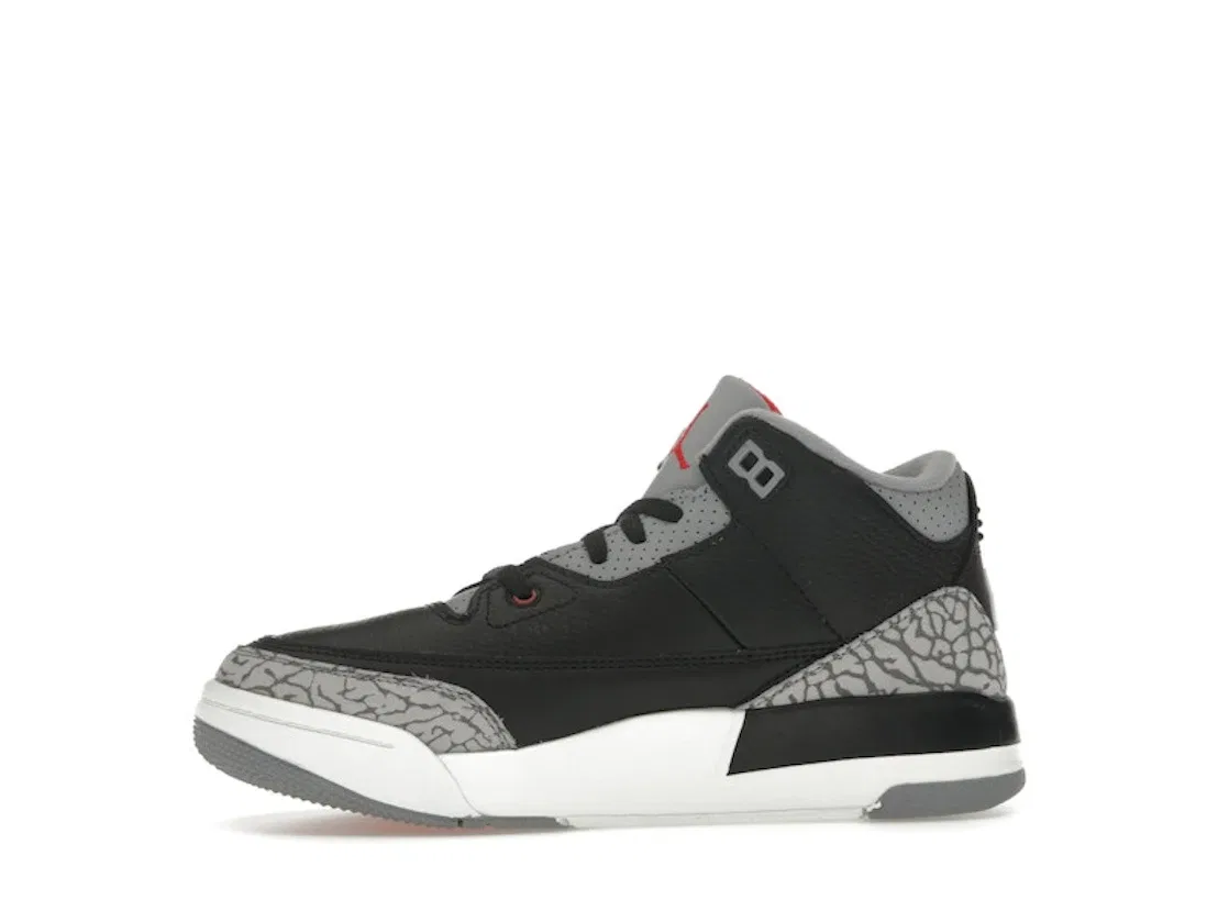 Детские кроссовки Lifestyle с принтом Jordan 3 Retro Jordan, Black/Fire Red/Cement Grey/Sail — фото 3