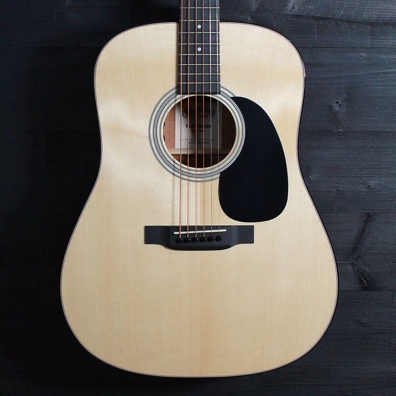 

Гитара Martin D-12E Road Series Solid Wood, натуральный
