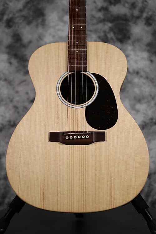 

Martin - 000-X2E-01 Ситка/HPL Красное дерево - 000-X2E-01 Sitka/HPL