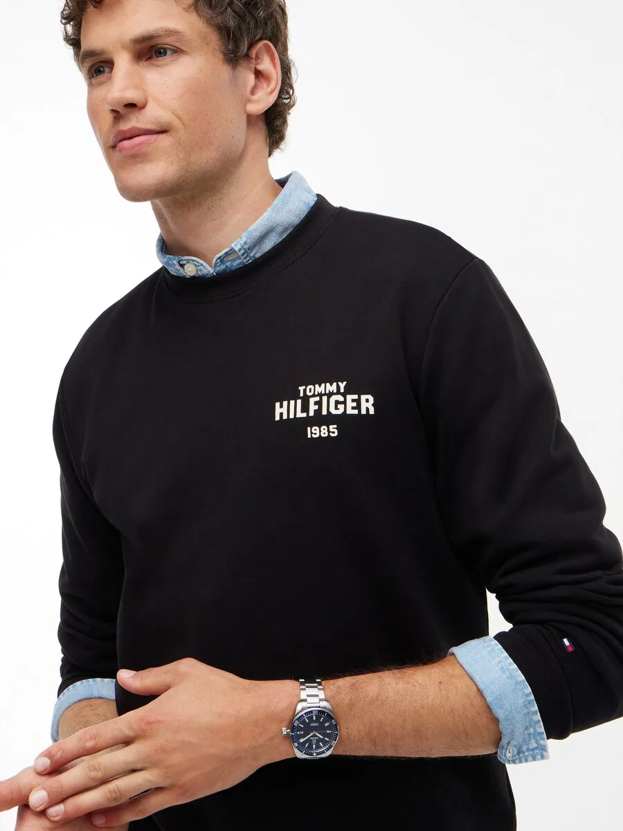 Толстовка TOMMY HILFIGER '1985' черного цвета — фото 3