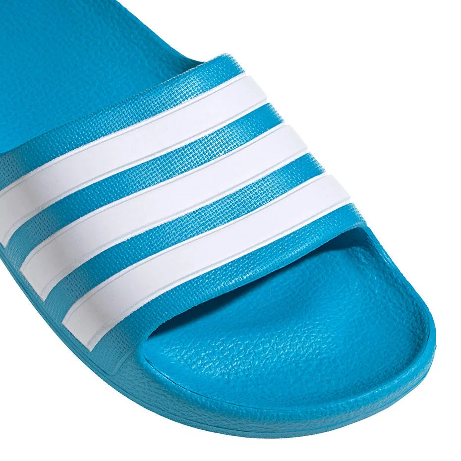 Детские шлепанцы с одним ремешком Adidas Adilette K, Blau — фото 4