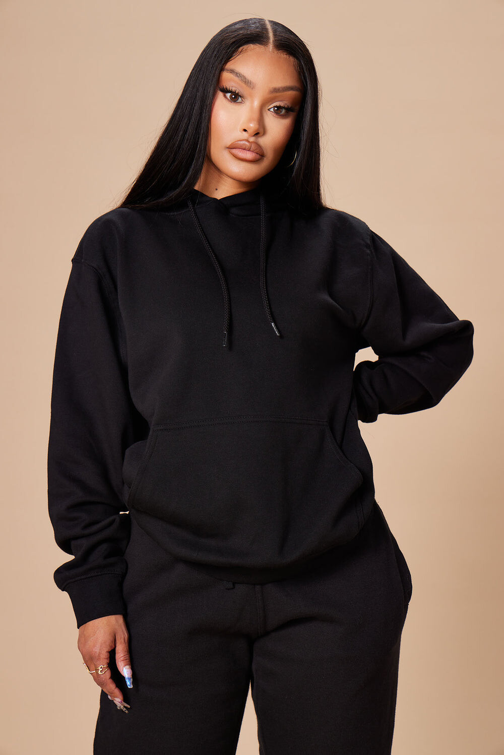 

Худи Fashion Nova WMKT40418, черный