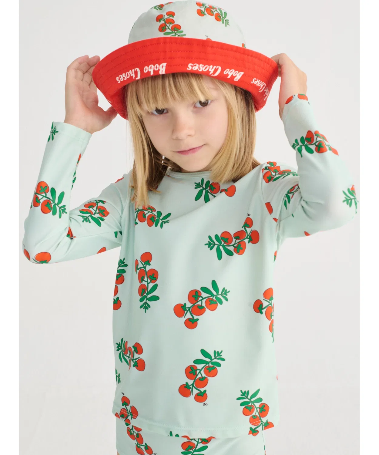 Детская футболка для плавания с длинным рукавомJuicy Tomatoes all over swim T-shirt BOBO CHOSES, Light Blue