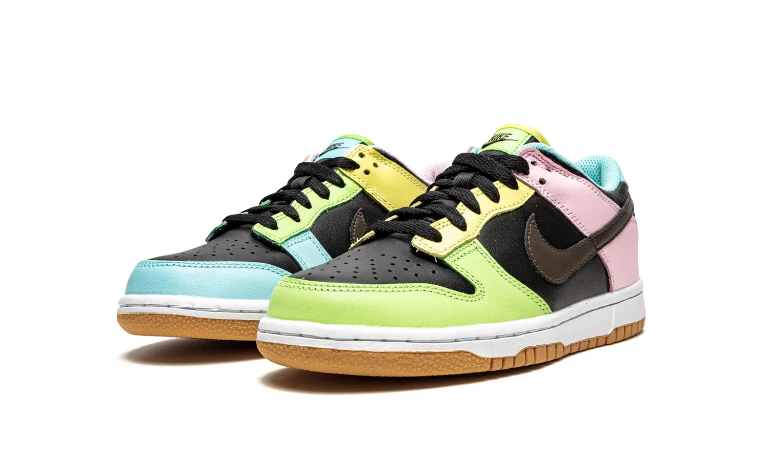 Детские кроссовки для мальчиков с закрытым носком NIKE Dunk Low NIKE, White/Laser Fuchsia — фото 2