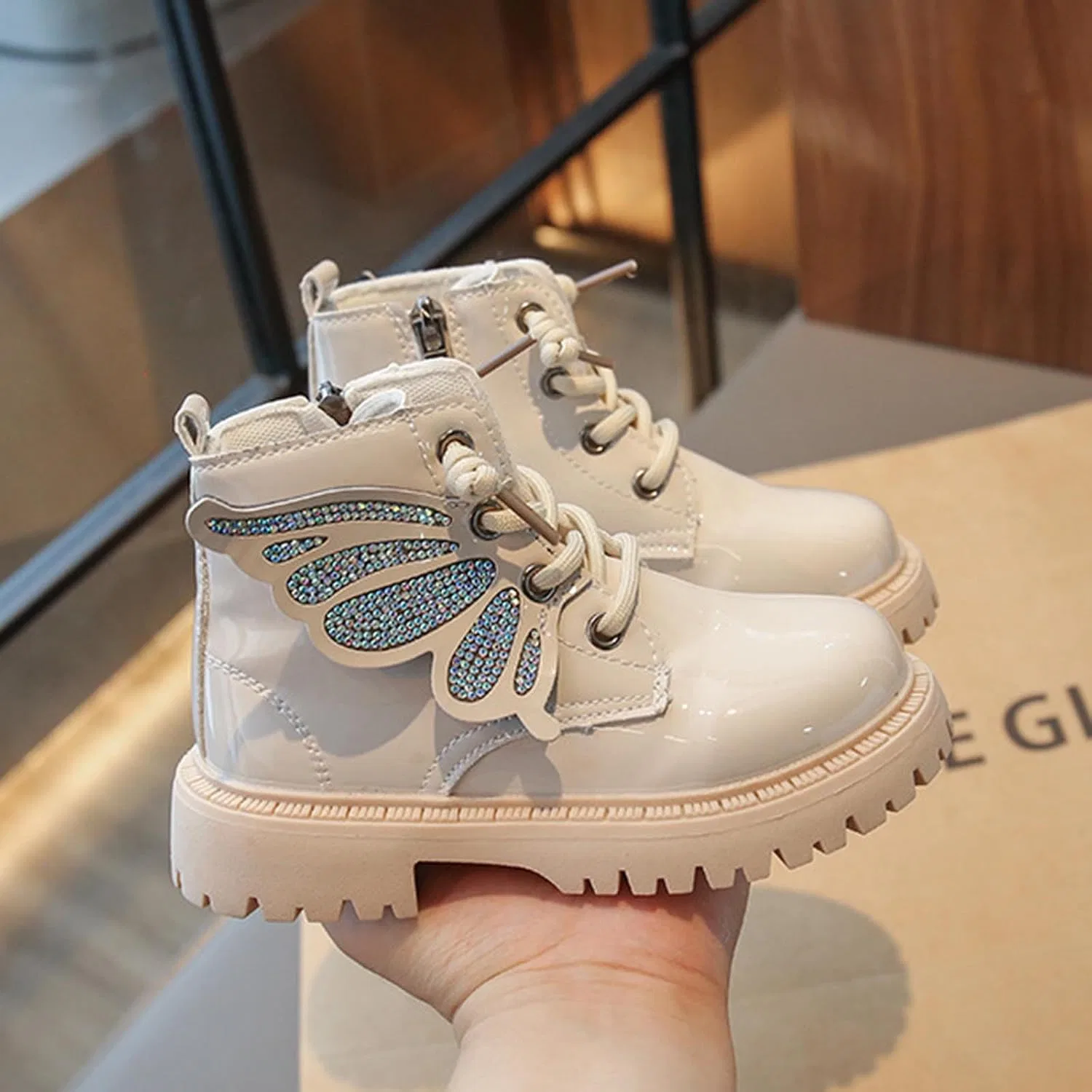 Детские ботинки для девочек с принтом Rhinestone Ankle Boots Zzalalana, White — фото 3