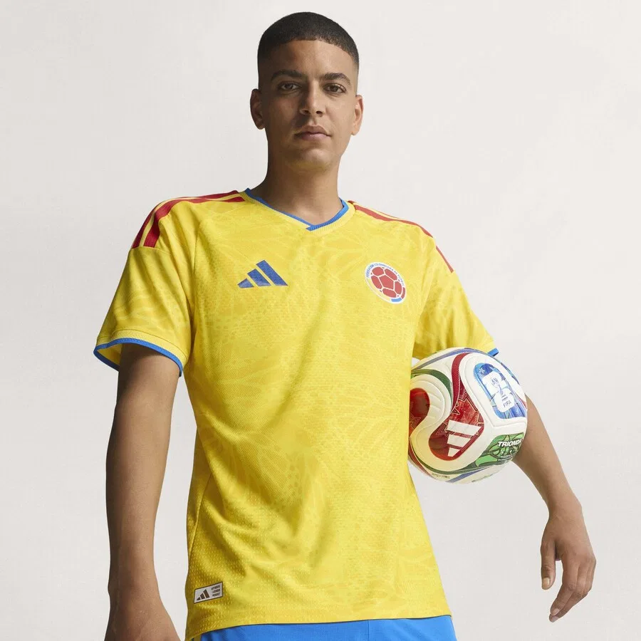 Футболка ADIDAS PERFORMANCE 'Colombia 26 Home Authentic' в цвете Curry — фото 3