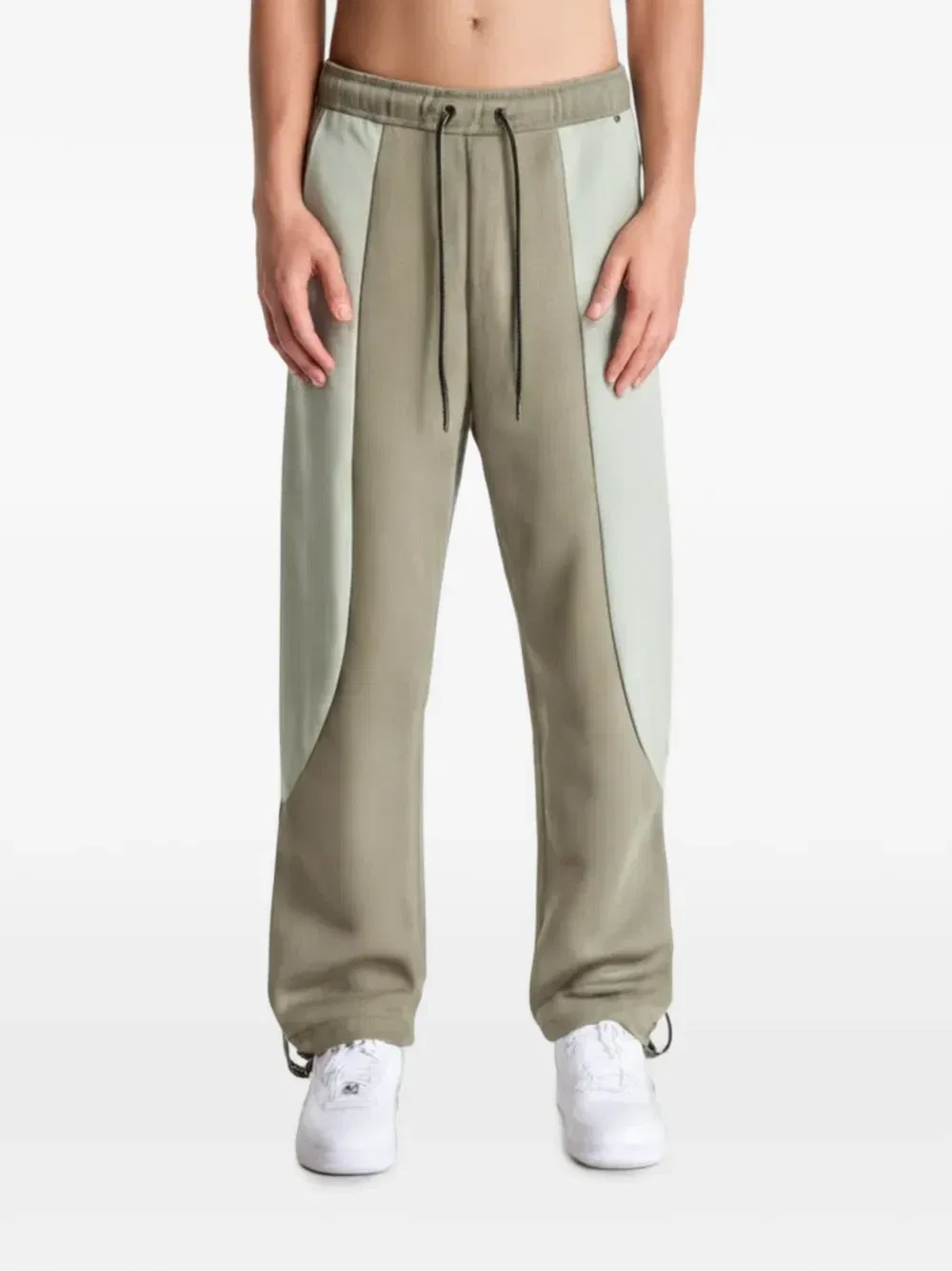 Брюки-карго Tech Fleece с цветными блоками Nike, зеленый