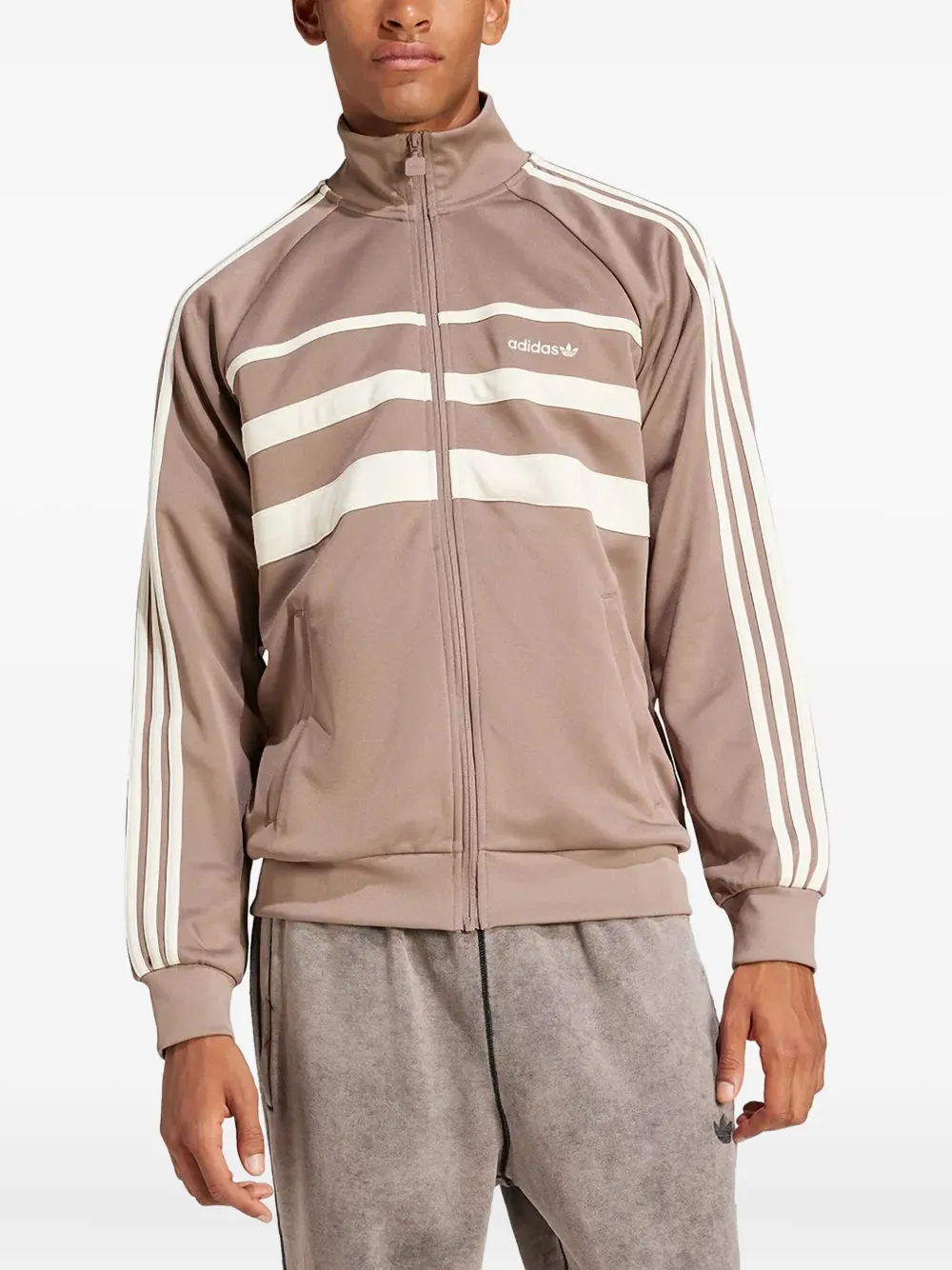 

Спортивная куртка на молнии Adidas, бежевый