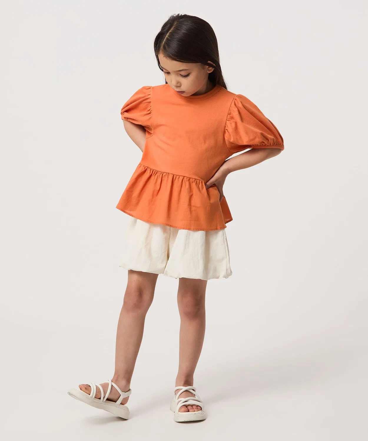 Детская футболка с коротким рукавом с воланами и принтом Puff Sleeve T-Shirt green label relaxing, Off White — фото 4