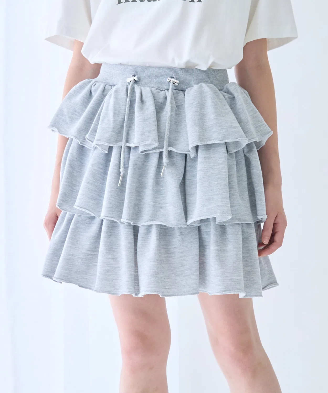 Детская юбка-миди из футера с воланами и шортами, модель Frill Mini Tiered Skirt BISKEE, Grey — фото 2
