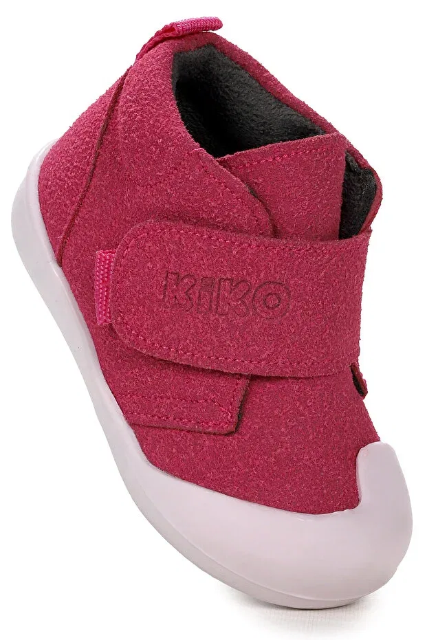 Детские ботинки для девочек с липучкой Winnie first step Kiko Kids, Fuchsia