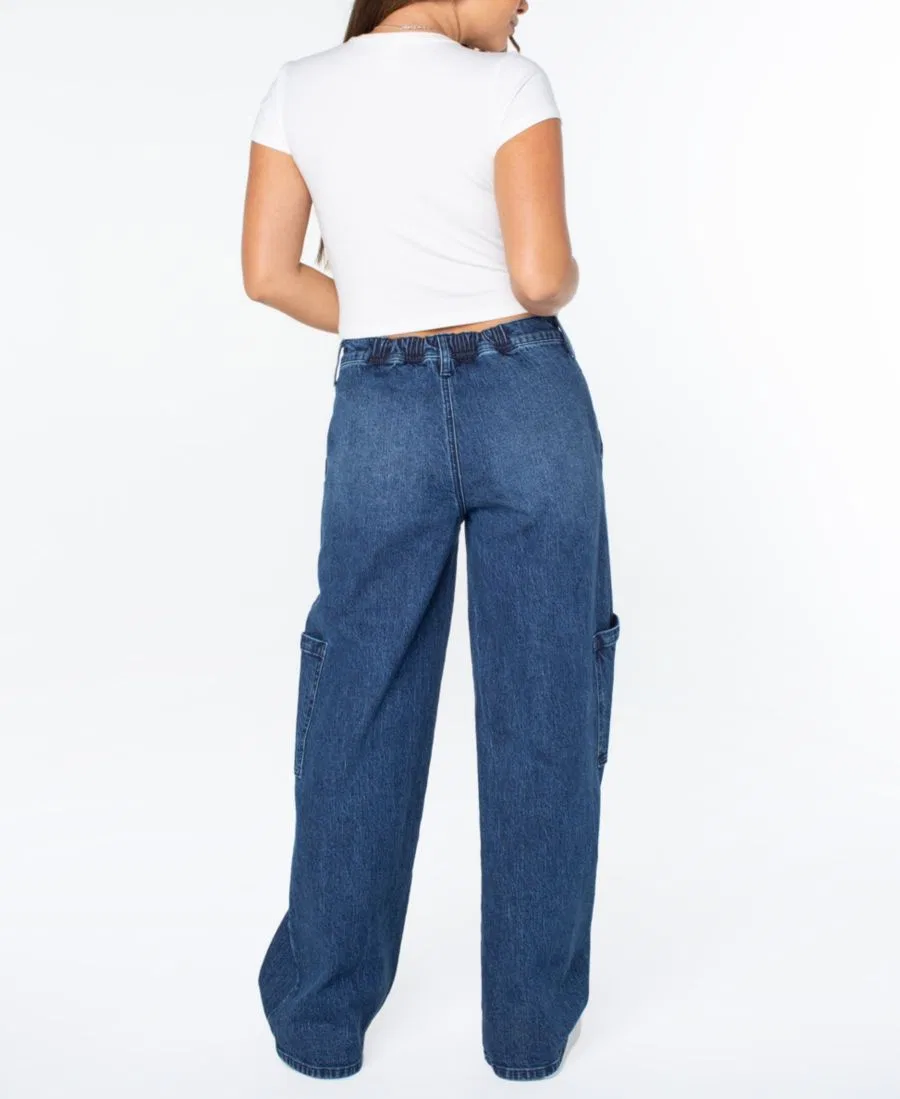 Джинсы с широкими штанинами, модель Mid-Rise Wide-Leg Cargo Celebrity Pink, Gravel Fade — фото 2