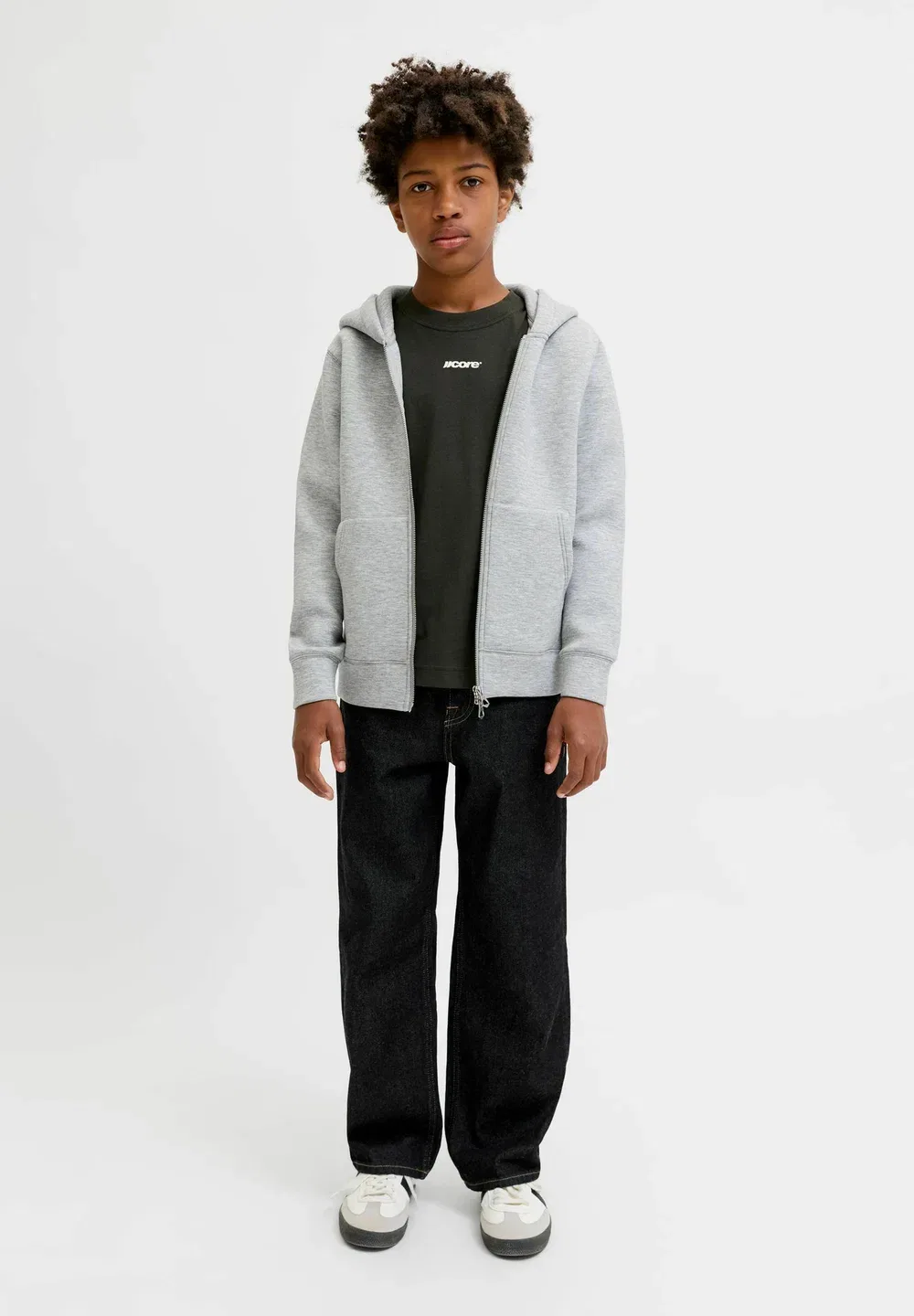 Футболка с надписью Jcoclub на спине, размер ss, cn sn jnr - футболка с принтом Jack & Jones Junior, Peat