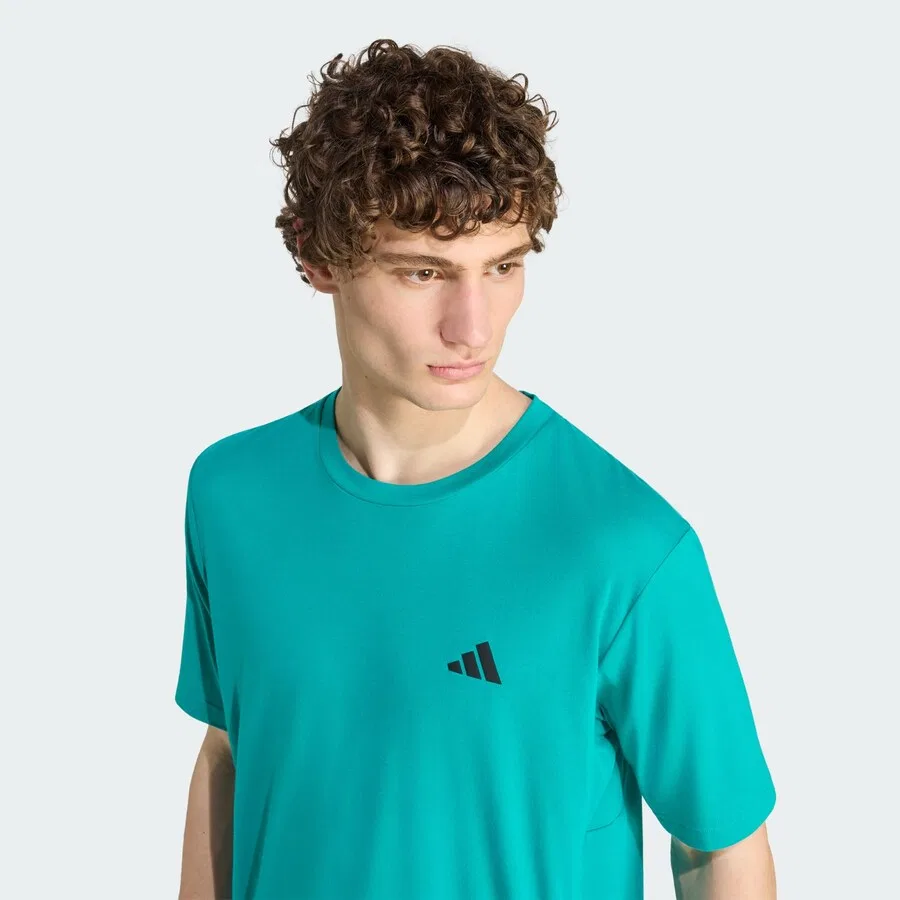 Футболка ADIDAS PERFORMANCE Performance зеленого цвета — фото 3