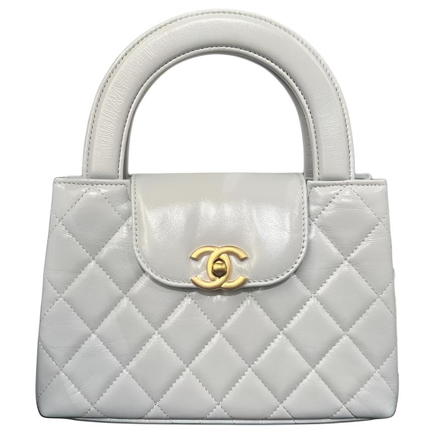 

CHANEL Овчинная сумка через плечо