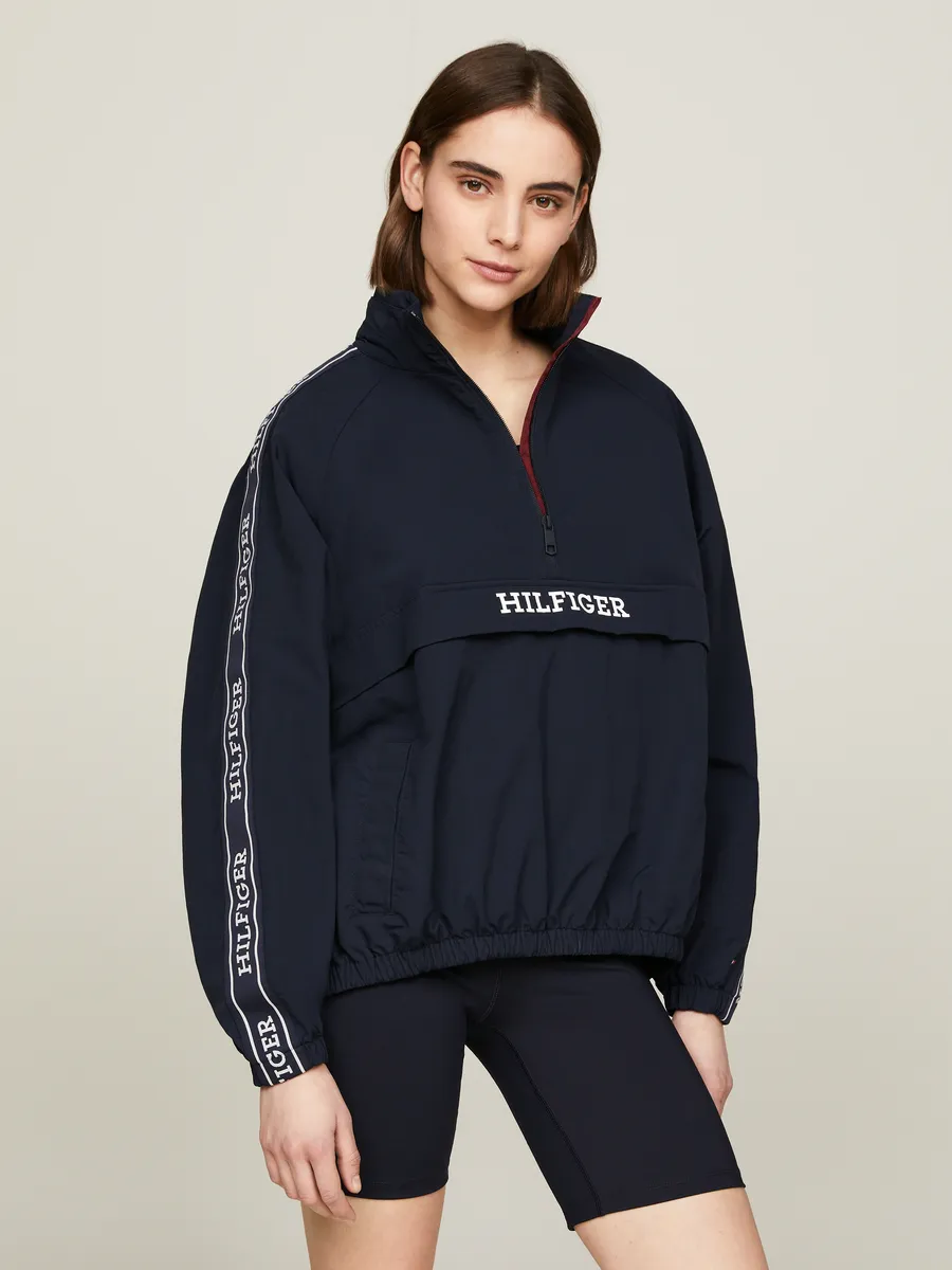 

Куртка Tommy Hilfiger для активного отдыха "MONOTYPE TAPE RLX 1/2 ZIP JACKET", с лентой с логотипом, цвет Desert Sky