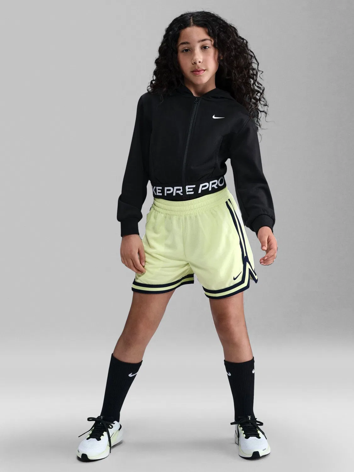 Худи Nike Pro Dri-FIT Cropped Fleece, черный