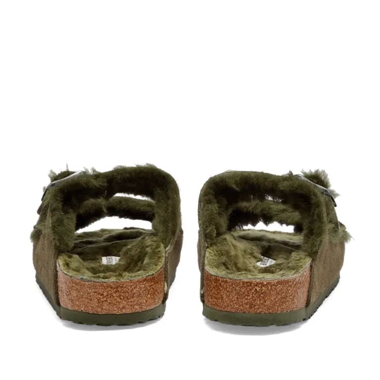 Сандалии Birkenstock Arizona Shearling Suede Leather, серовато-оливковый — фото 2