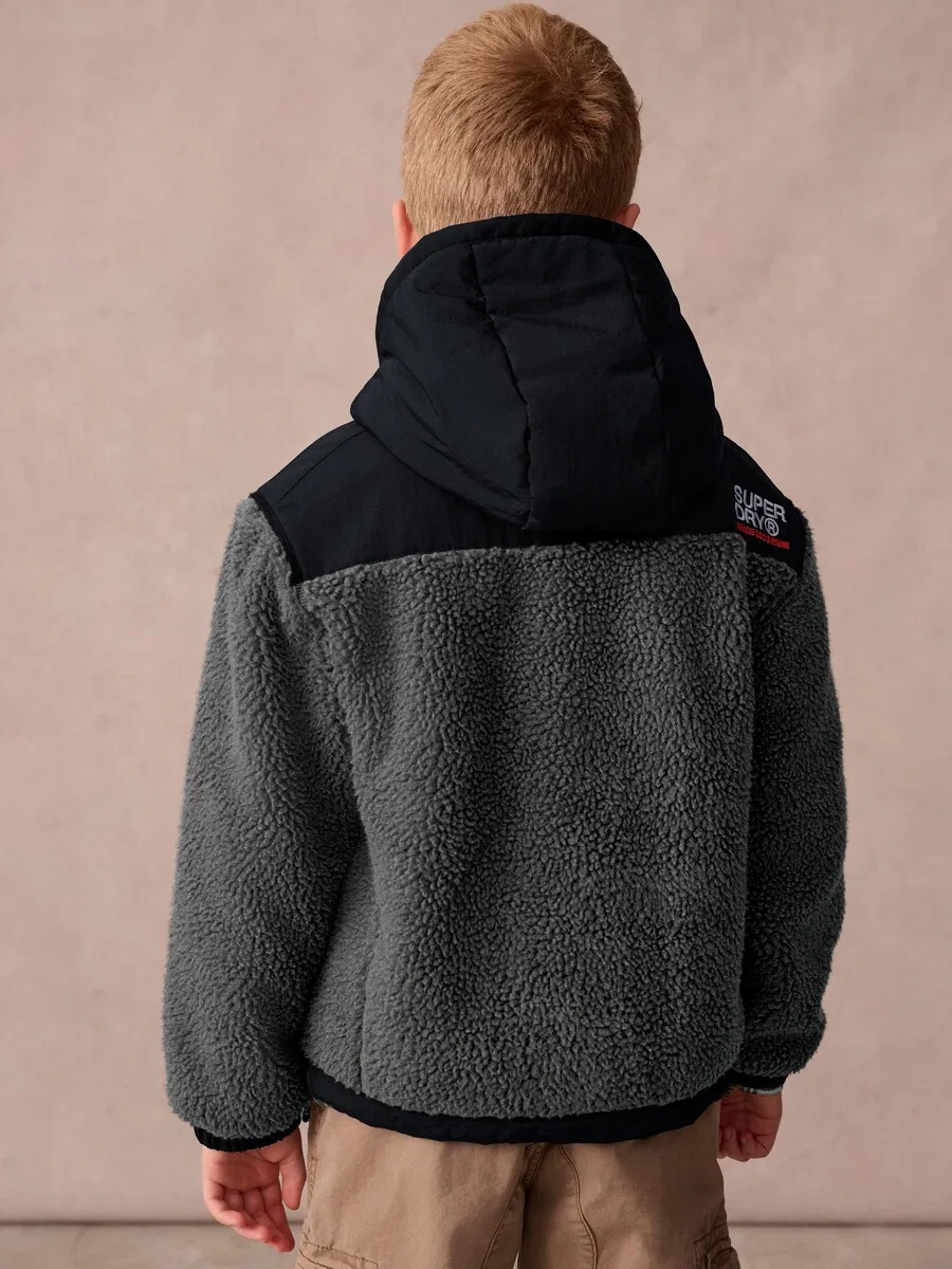 Флисовая куртка Superdry & Co черного цвета с пятнистым рисунком — фото 4