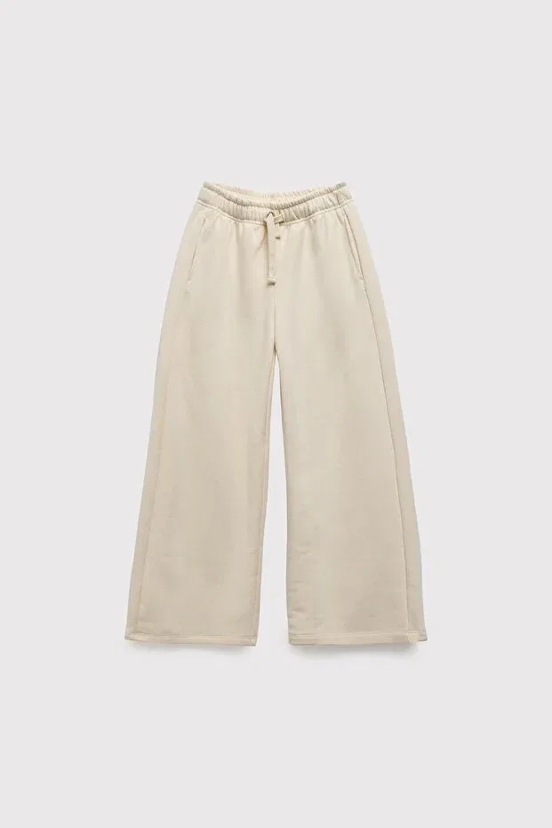 Детские спортивные штаны для девочек широкие с карманами Unrivaled Wide Leg Jogger Babokah, Cream — фото 4