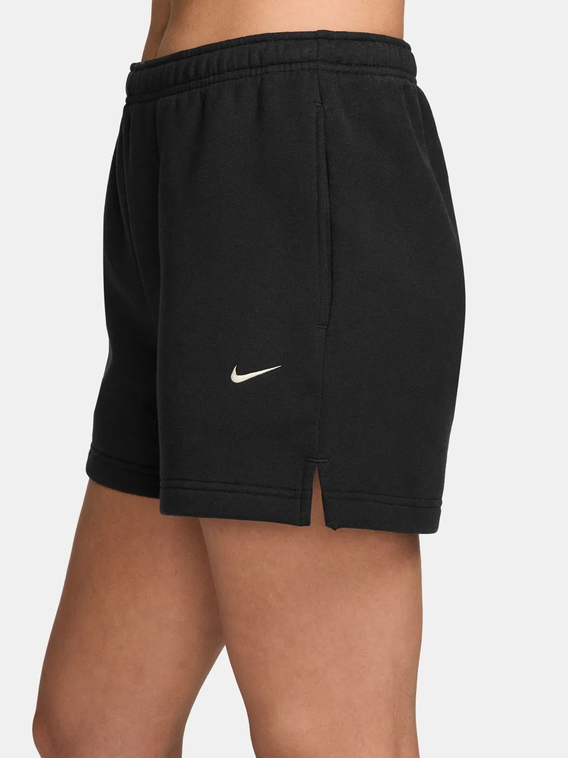 Черные флисовые шорты со средней посадкой Nike Studio — фото 3