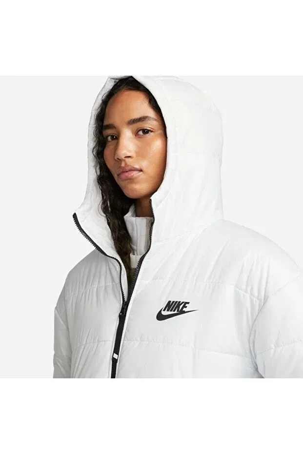 Женское пальто с капюшоном водоотталкивающее Nike, 121 — фото 4