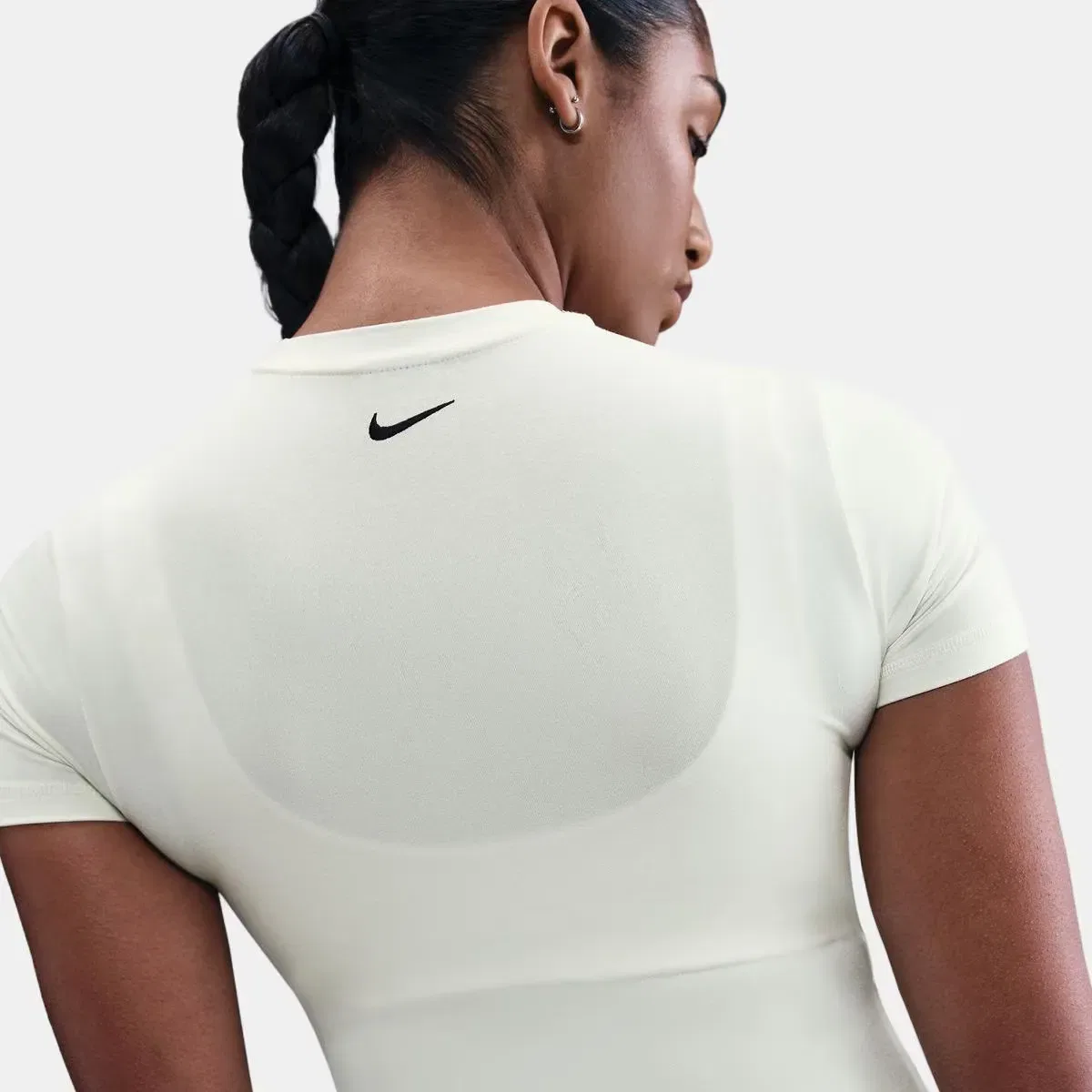 Женская футболка из полиэстера Sportswear Nike, Beige — фото 4