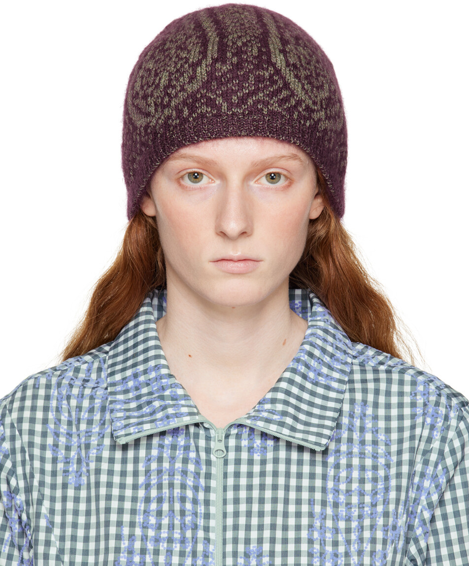 

Бордовая шапка Blackberry Forest Beanie paria /FARZANEH
