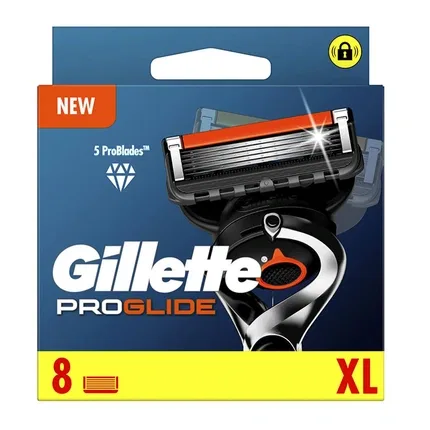Бритвенный станок Gillette Fusion Proglide с зарядным устройством и 8 сменными картриджами