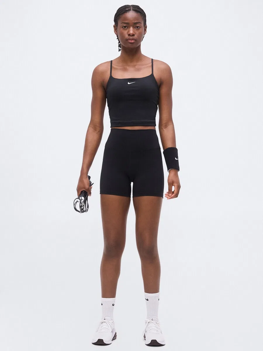 Спортивная футболка NIKE 'ONE' черного цвета — фото 4