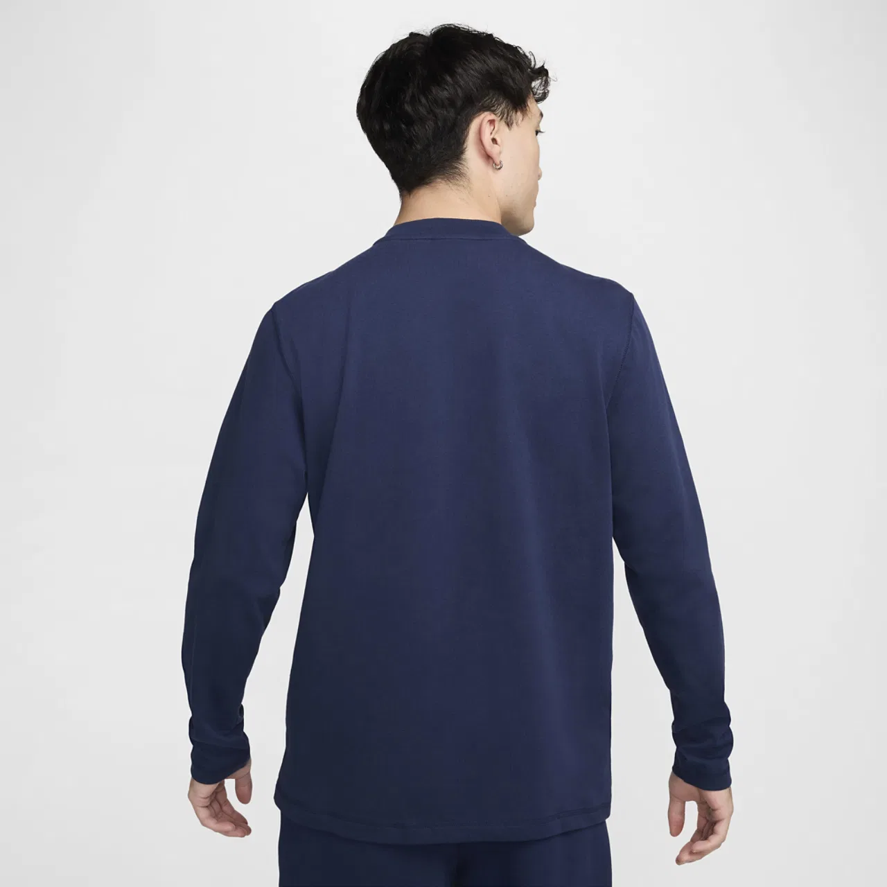 Мужская футболка-поло Club Long Sleeve Henley Nike, цвет Midnight Navy/Midnight Navy/White — фото 2