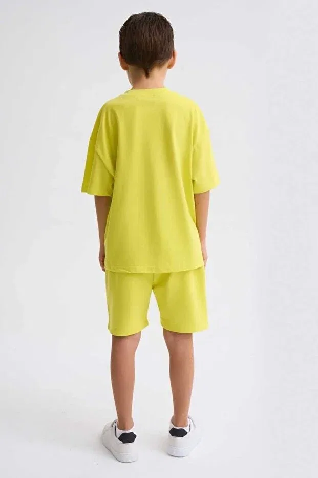 Детские шорты для мальчиков хлопковые Organic yellow bermuda shorts with two pockets for boys Therecolor, Yellow — фото 3