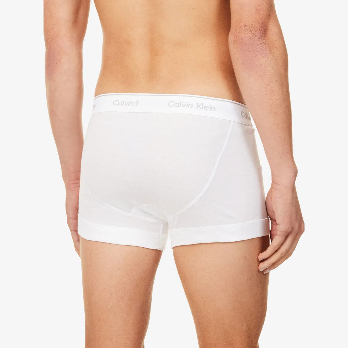 Комплект из трех хлопковых трусов с фирменным поясом Calvin Klein, белый/черный/серый — фото 3