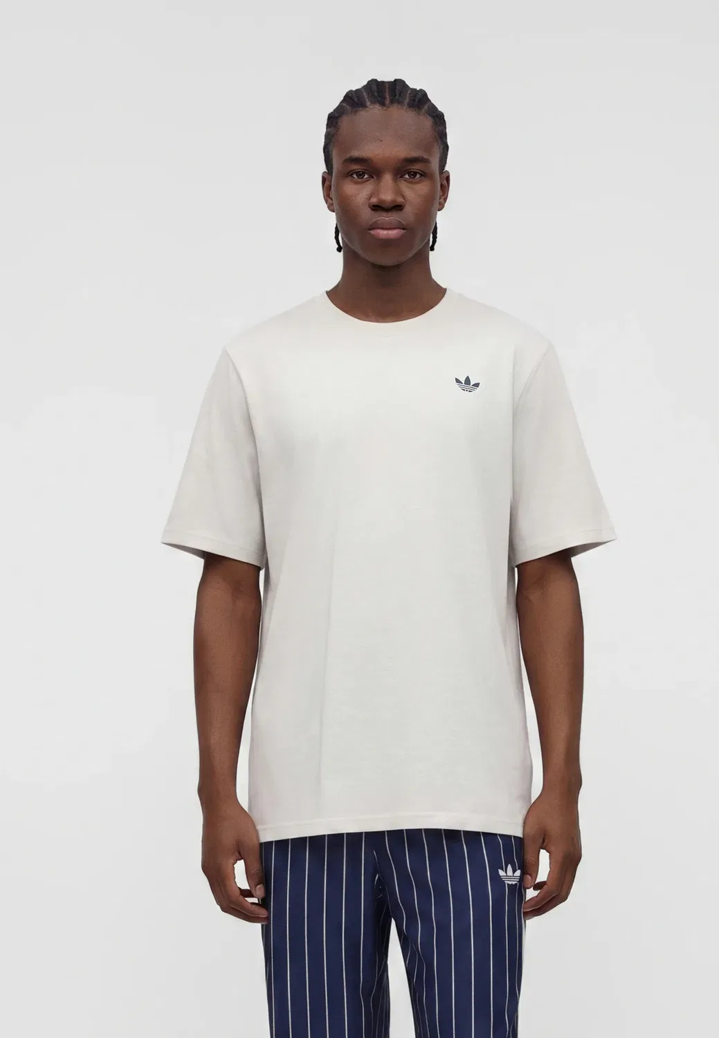 Футболка с камуфляжным логотипом для скейтбординга - футболка с принтом Adidas Originals, Orbit Grey — фото 3