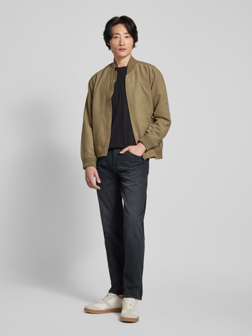 

Джинсы Regular fit, модель «Delaware» BOSS, темно-серый