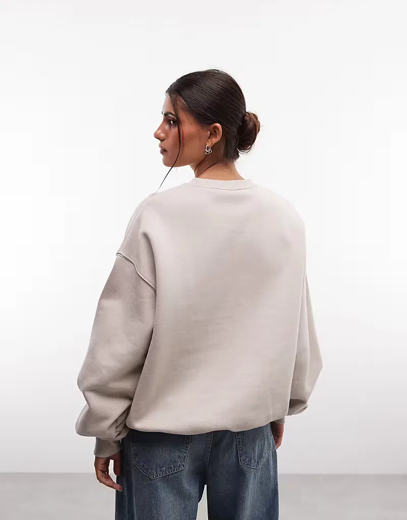 Свитшот Nike Studio Fleece оверсайз с круглым вырезом, бежевый — фото 3
