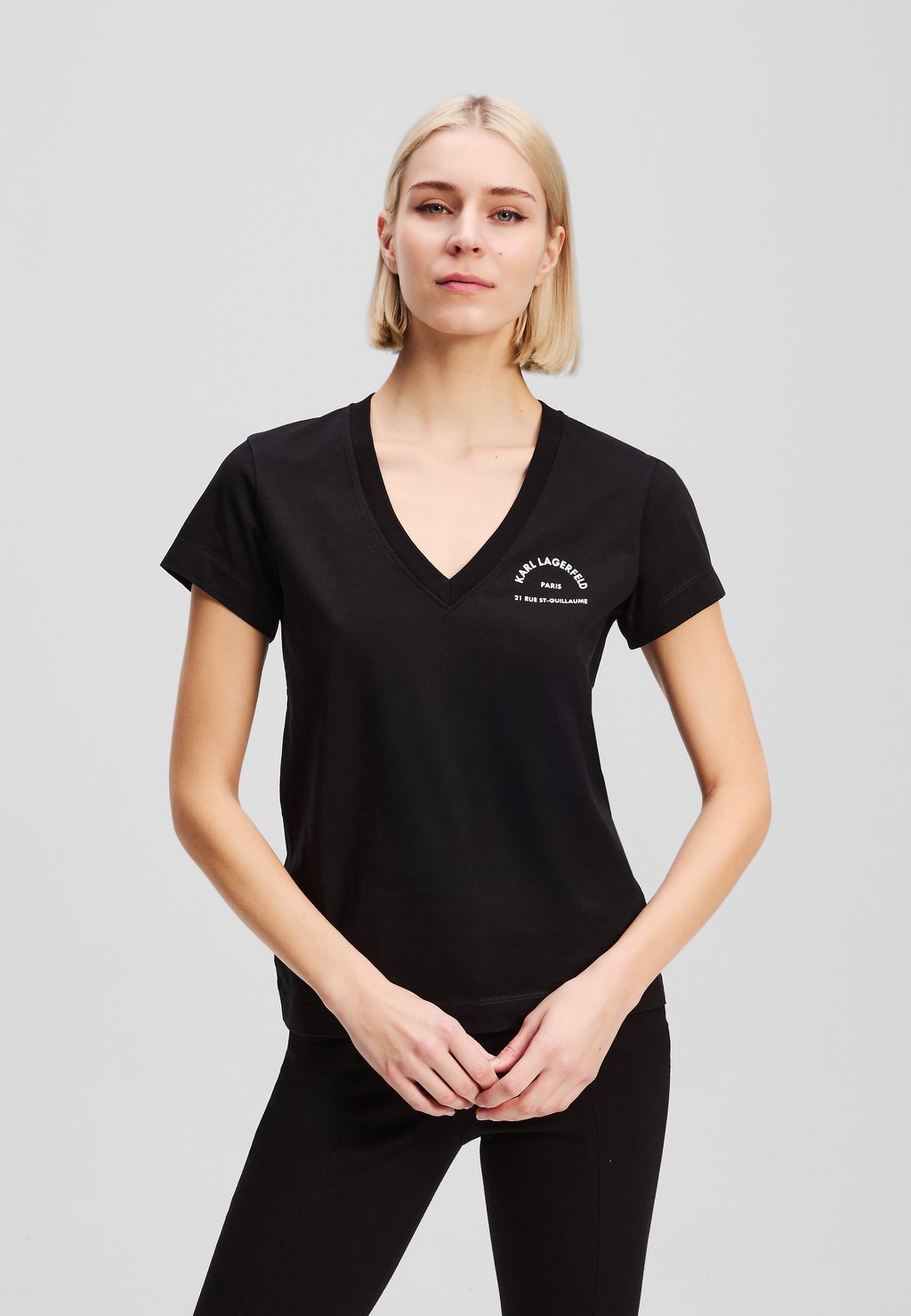 

Футболка с принтом V NECK KARL LAGERFELD, черный